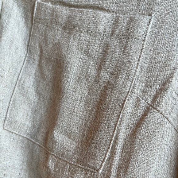 Linen Tie Crop Top - Picture 3 of 3